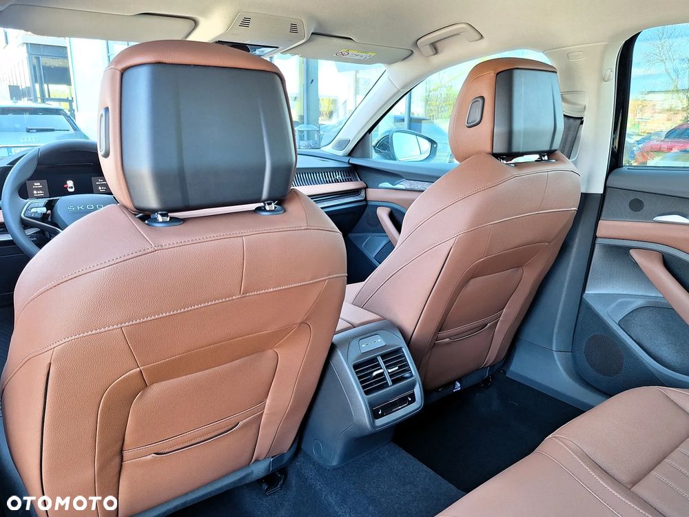 Skoda Superb 2.0 TSI 4x4 L&K DSG - 24