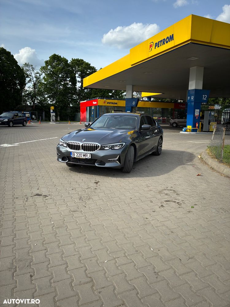 BMW Seria 3 320d xDrive AT Luxury Line - 34
