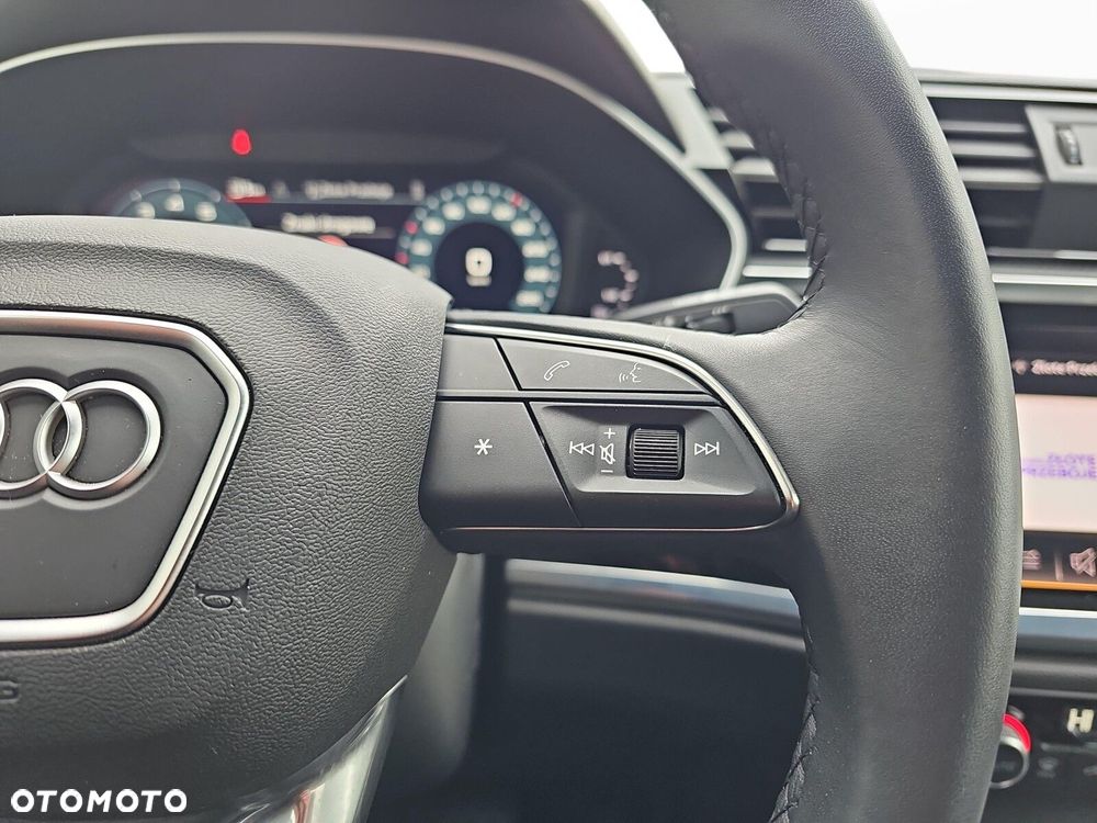 Audi Q3 - 16