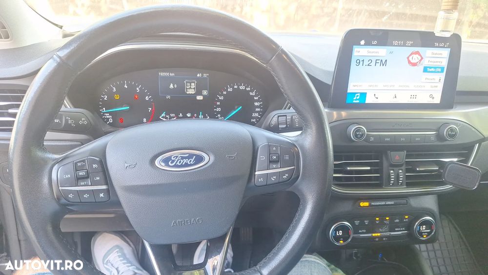 Ford Focus 1.0 EcoBoost Start-Stopp-System TREND - 5