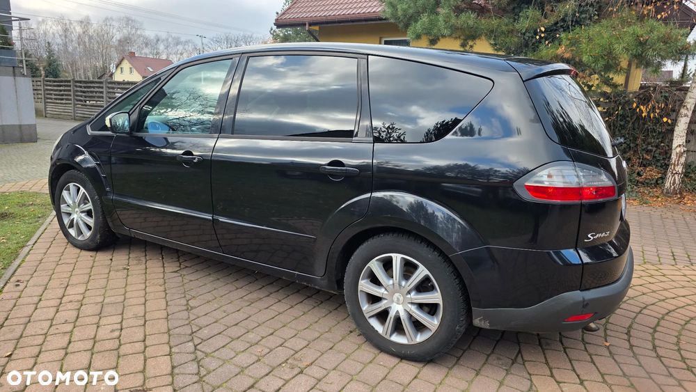 Ford S-Max - 24