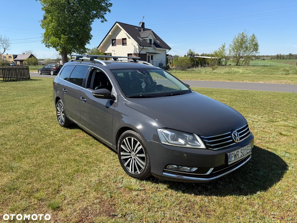 Volkswagen Passat 2.0 TDI Highline - 13