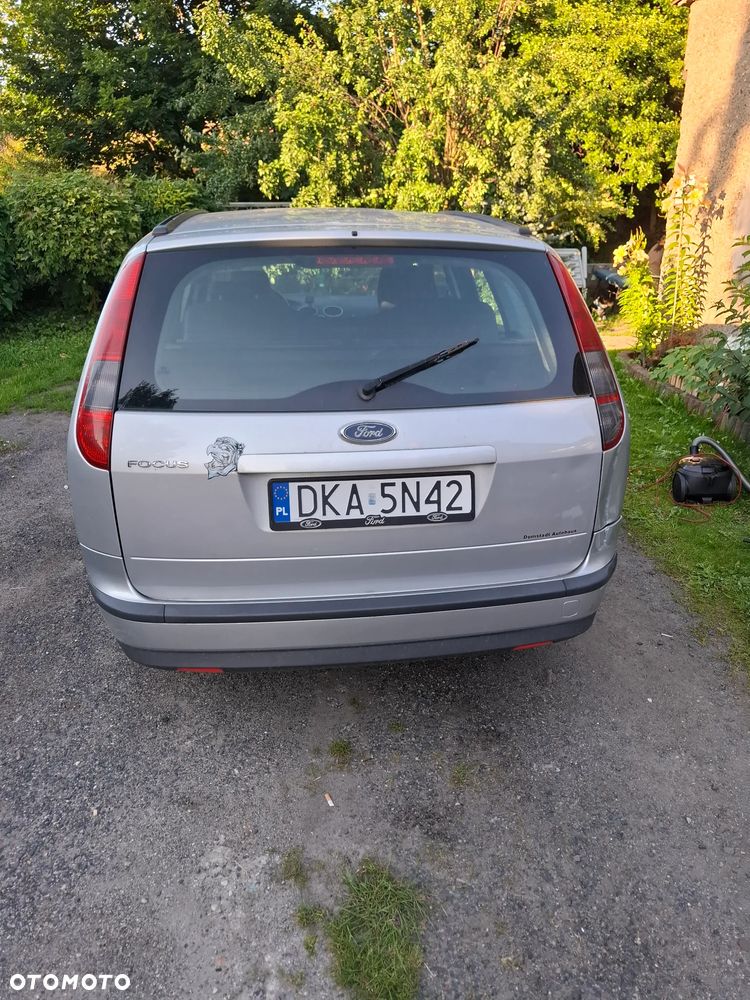 Ford Focus 1.6 Ambiente - 7