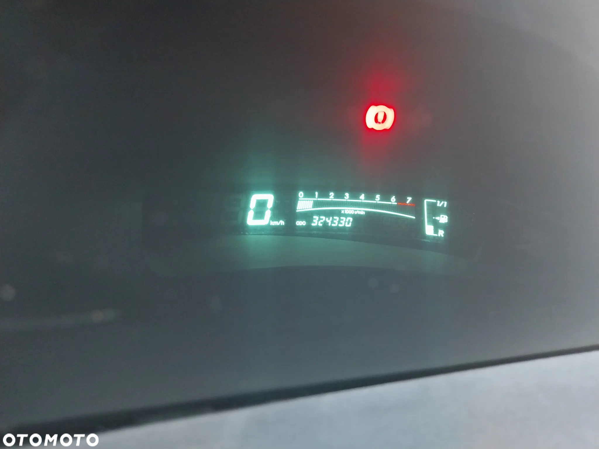 Toyota Yaris 1.0 Luna A/C - 12