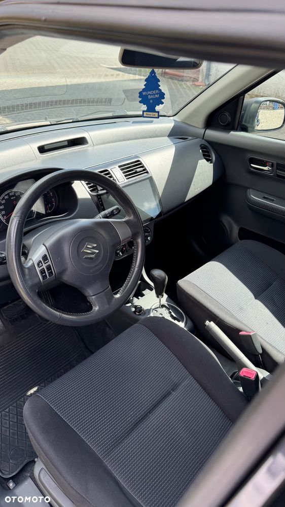 Suzuki Swift - 5