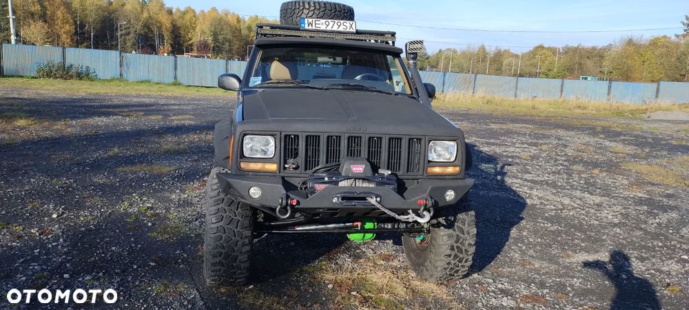 Jeep Cherokee 4.0 Limited - 15