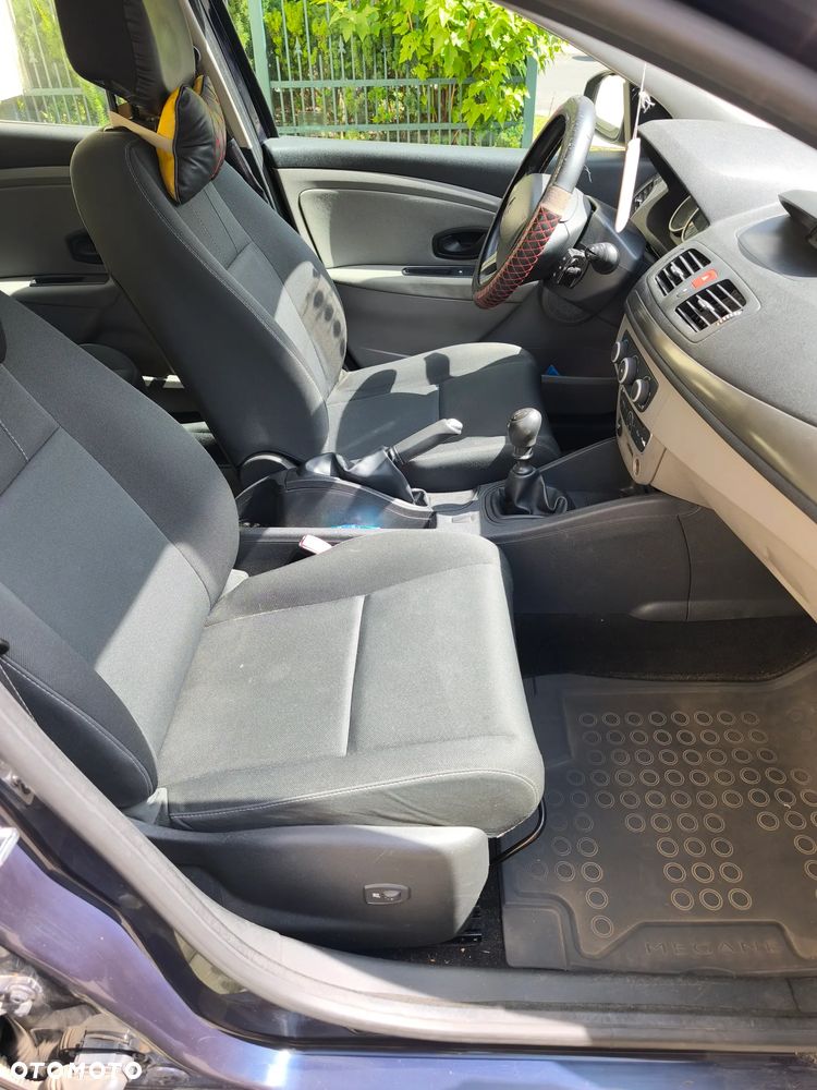Renault Megane 1.6 16V 110 Dynamique - 17
