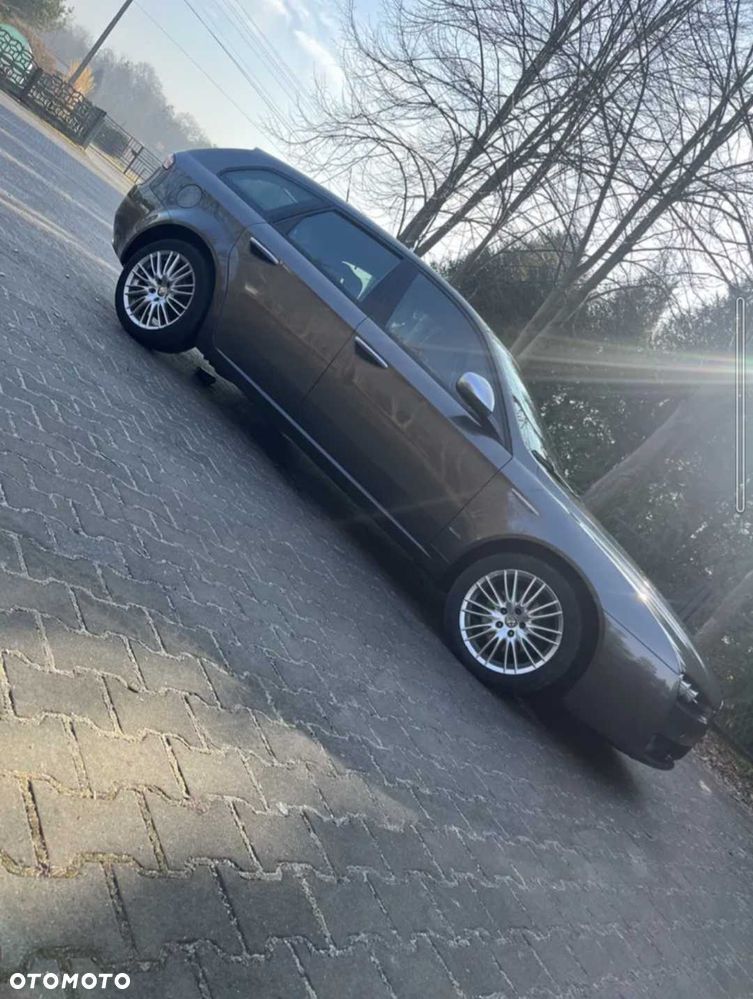 Alfa Romeo 159 - 4