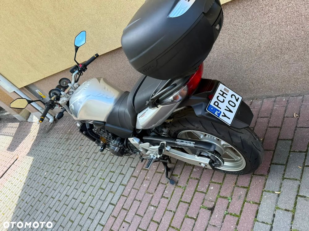Honda CBF - 18
