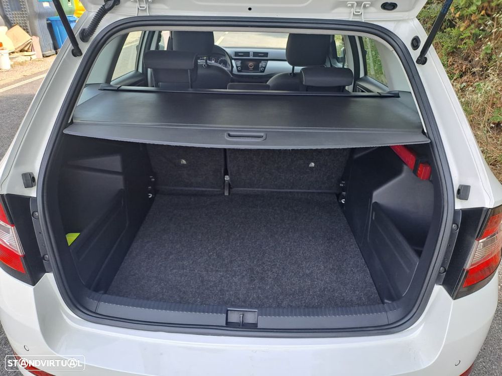 Skoda Fabia Break 1.0 Active Plus - 14