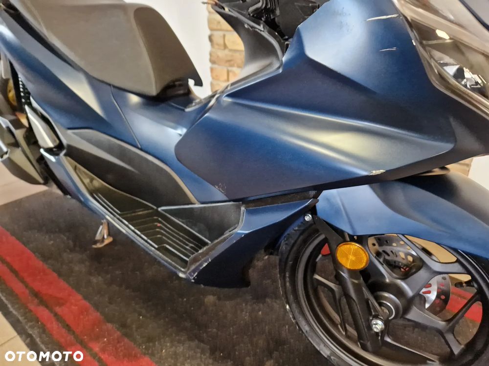 Honda PCX - 22