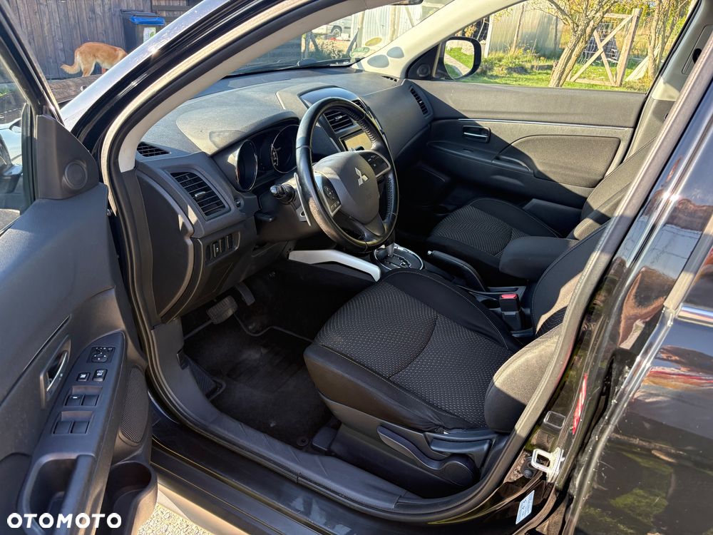 Mitsubishi ASX - 17