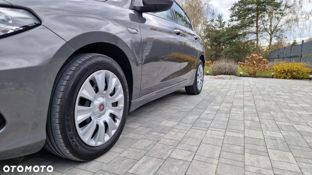 Fiat Tipo 1.4 16V Easy - 12