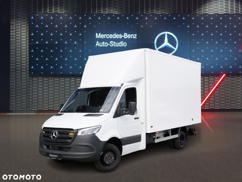 Mercedes-Benz Sprinter - 1