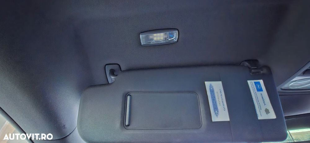 Volkswagen Passat CC - 30