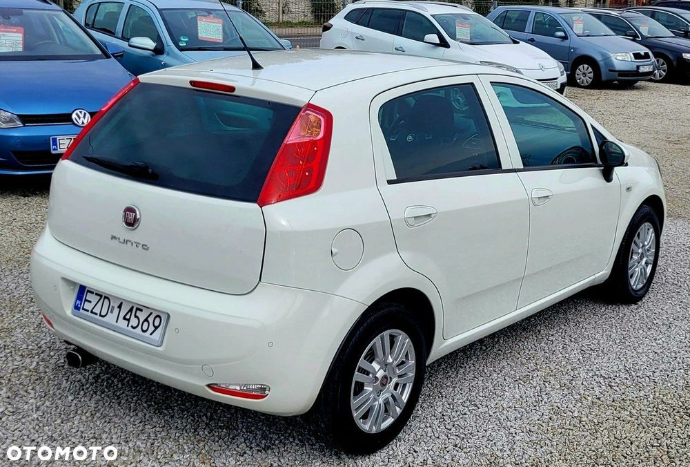 Fiat Grande Punto - 33