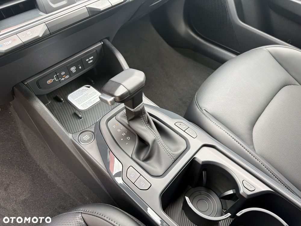 Kia K4 - 16