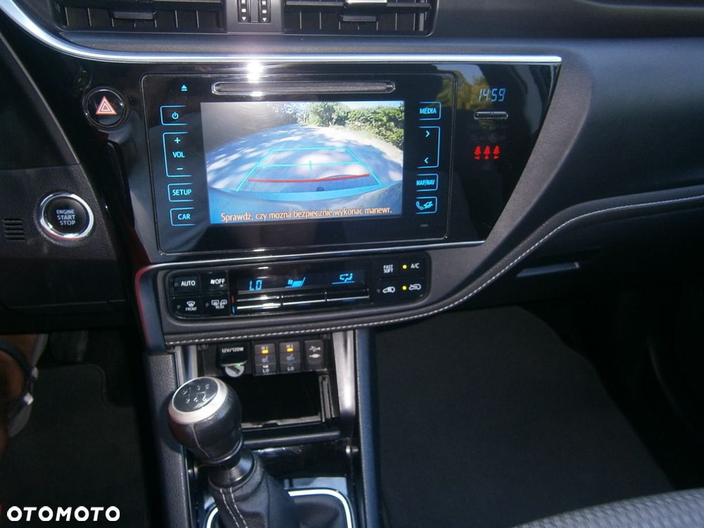 Toyota Auris 1.2 T Prestige - 11
