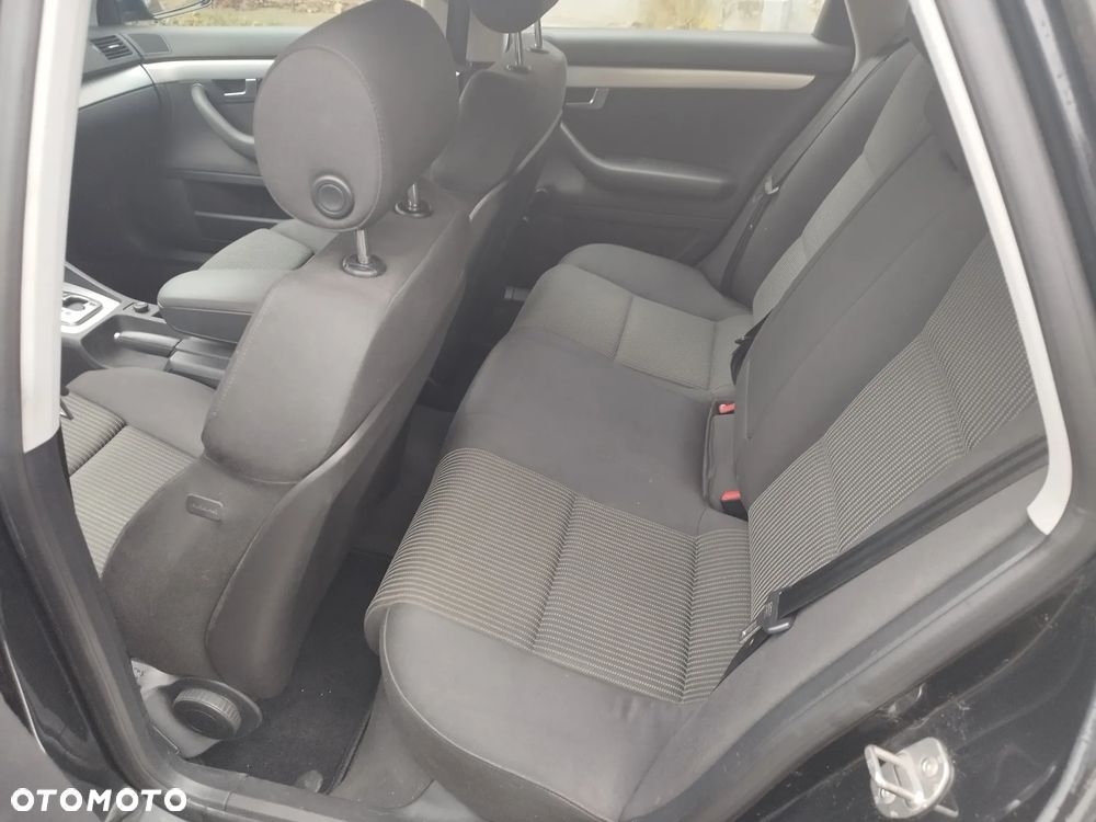 Audi A4 Avant - 26