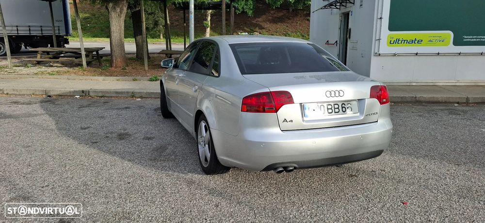Audi A4 2.0 TDI - 4