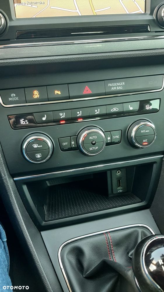 Seat Leon 1.4 EcoTSI FR Black S&S - 28