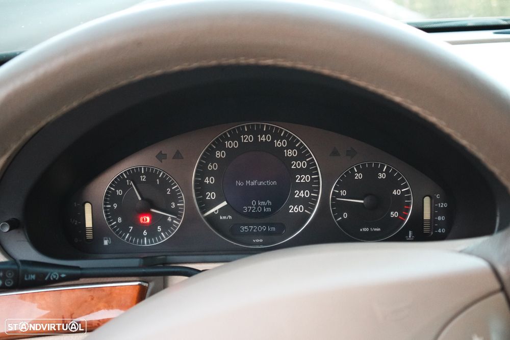 Mercedes-Benz E 220 - 9