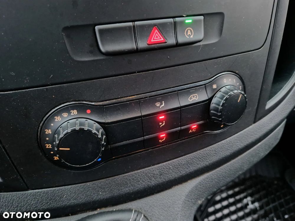 Mercedes-Benz Vito - 23