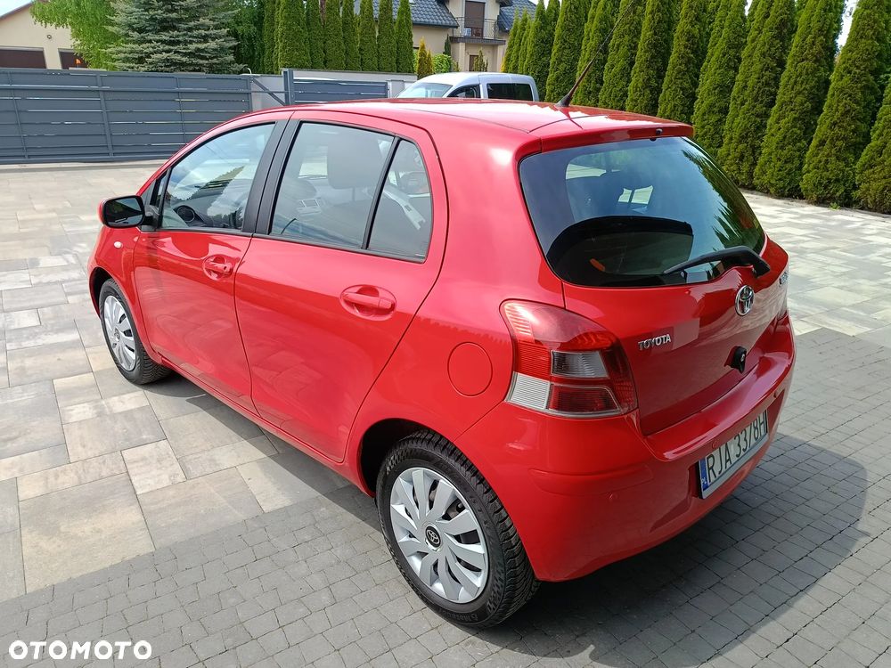Toyota Yaris 1.33 VVT-i Comfort - 15