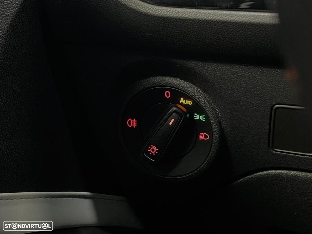 SEAT Leon ST 2.0 TSI Cupra DSG S/S - 13