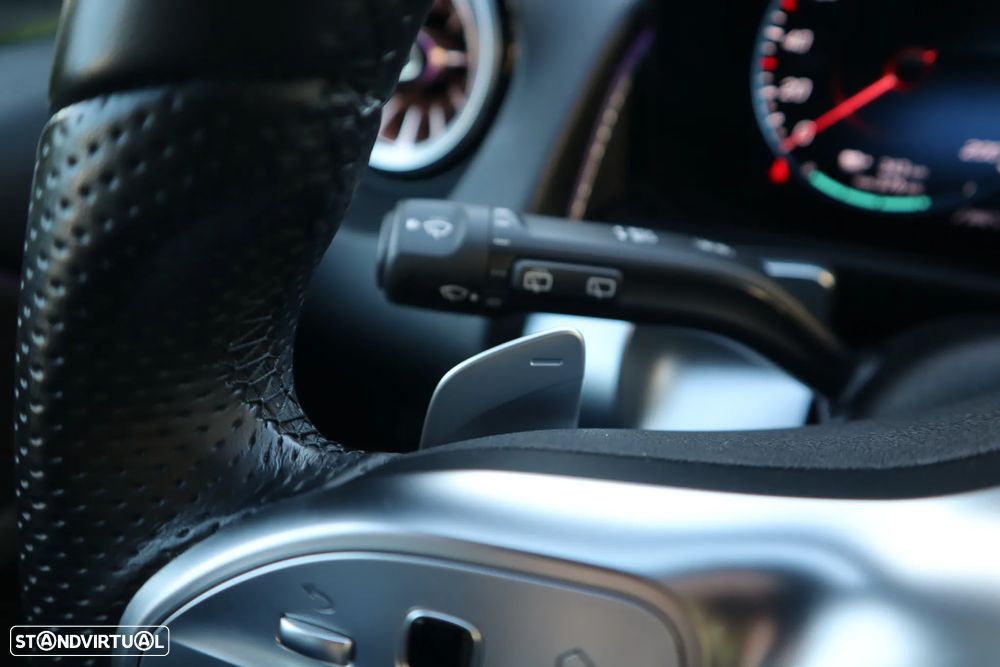 Mercedes-Benz EQB 250 Progressive - 32