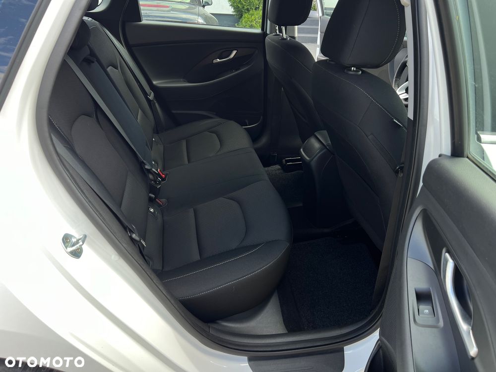 Hyundai i30 1.4 T-GDI Premiere Style - 23