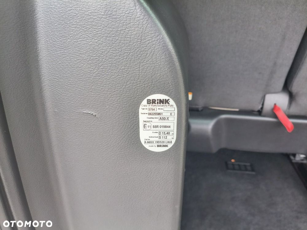 Ford Tourneo Custom - 35