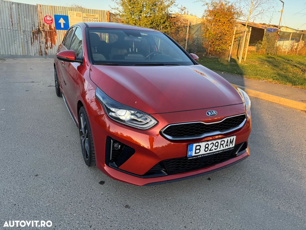 Kia Ceed 1.4 T-GDI 7DCT GT Line - 17