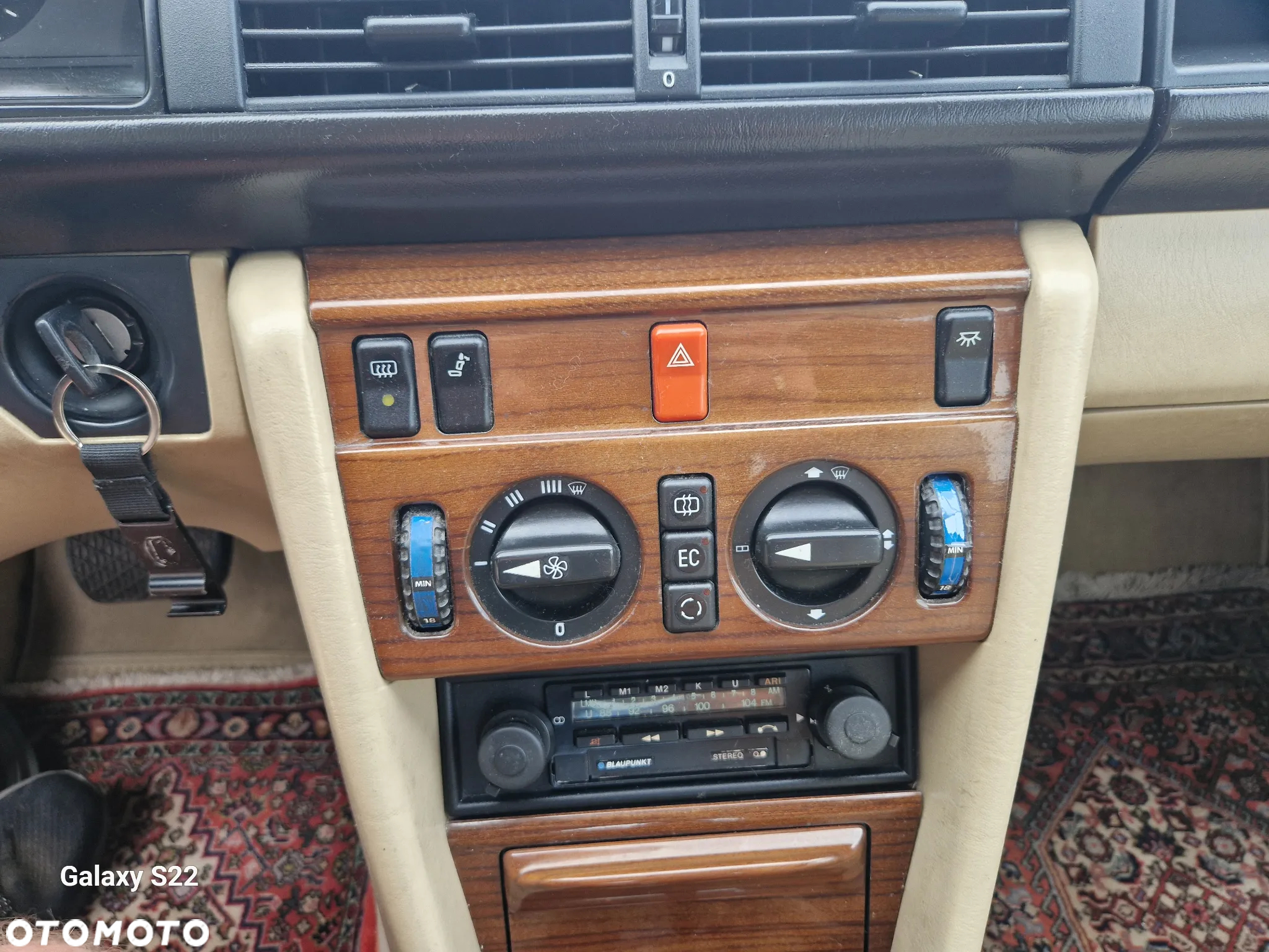 Mercedes-Benz W124 (1984-1993) - 24