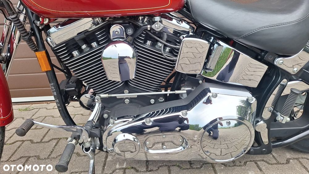Harley-Davidson Softail - 32