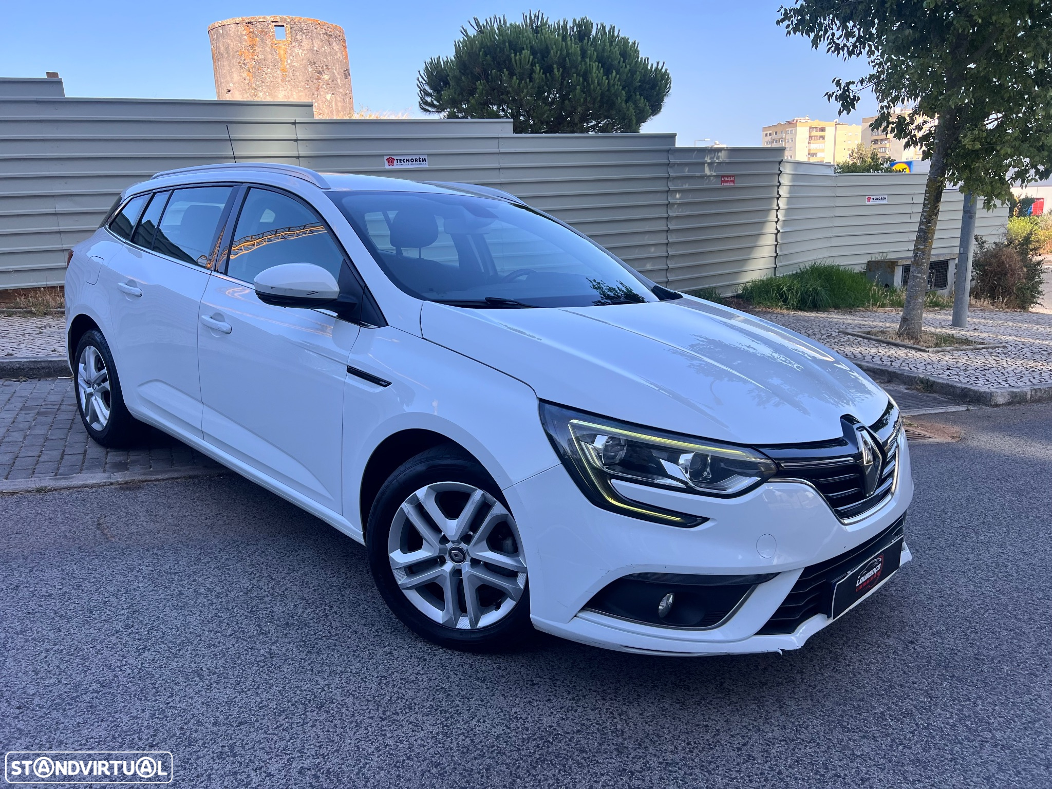 Renault Mégane Sport Tourer 1.5 Blue dCi Limited - 2