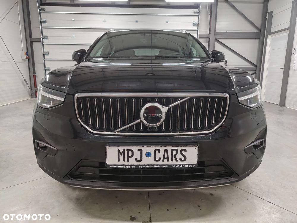 Volvo XC 40 B3 Plus Dark - 4