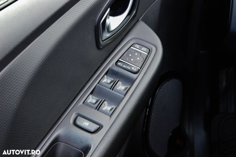 Renault Clio Energy dCi 90 Start & Stop EDC LIMITED - 29