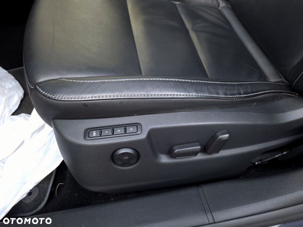 Skoda Superb 2.0 TDI Platinum - 27