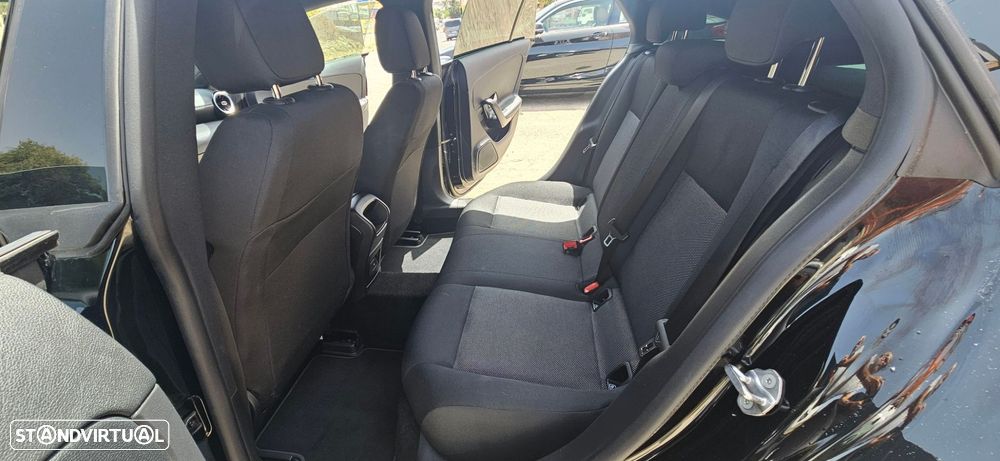 Mercedes-Benz CLA 180 d Shooting Brake Style Plus Aut. - 22