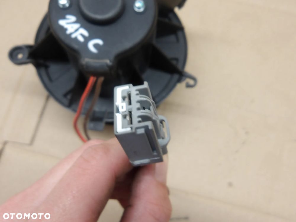 OPEL ZAFIRA C 12-16 2.0D DMUCHAWA NAWIEWU - 4