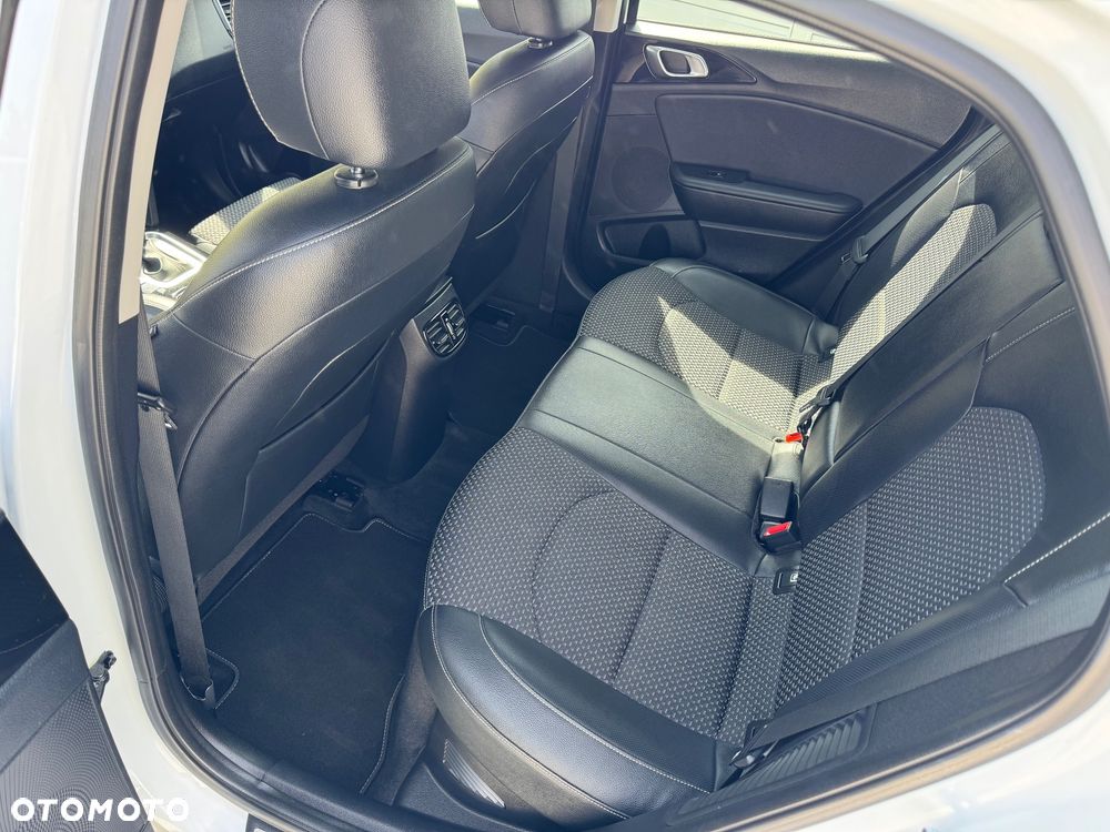 Kia XCeed 1.6 GDI DCT6 OPF SPIRIT - 26