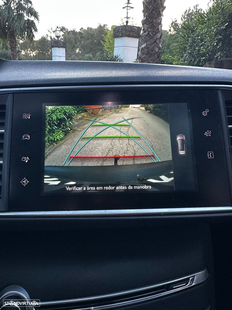 Peugeot 308 BlueHDi FAP 150 EAT6 Stop & Start Allure - 27