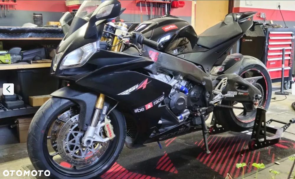Aprilia RSV - 1