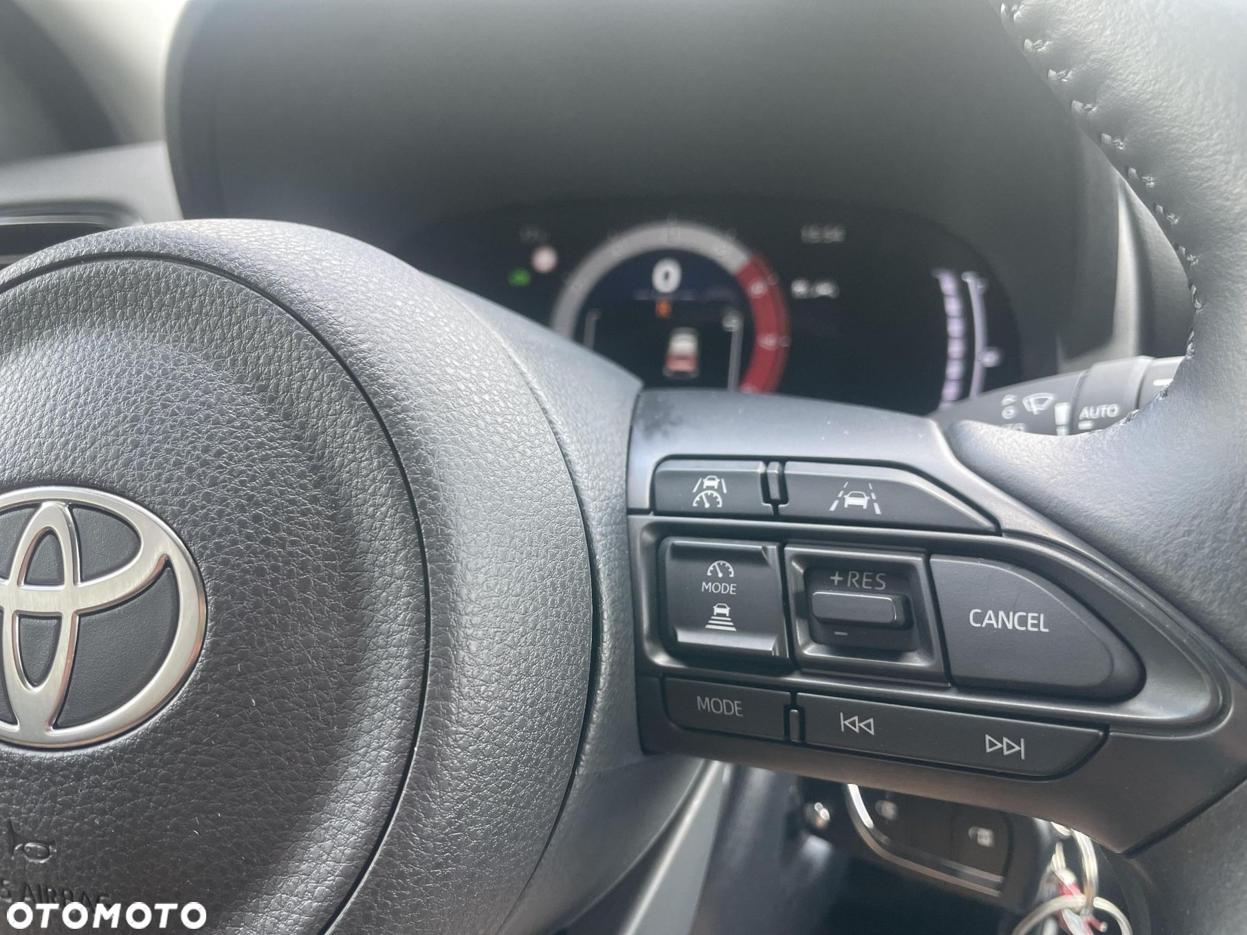 Toyota Yaris - 23