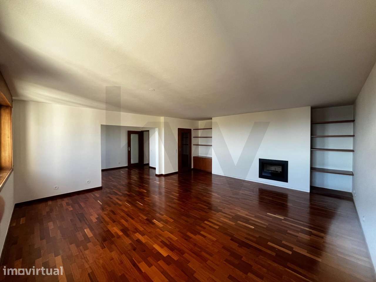Apartamento T3 renovado para arrendamento nos Pinhais da Foz - Grande imagem: 2/22