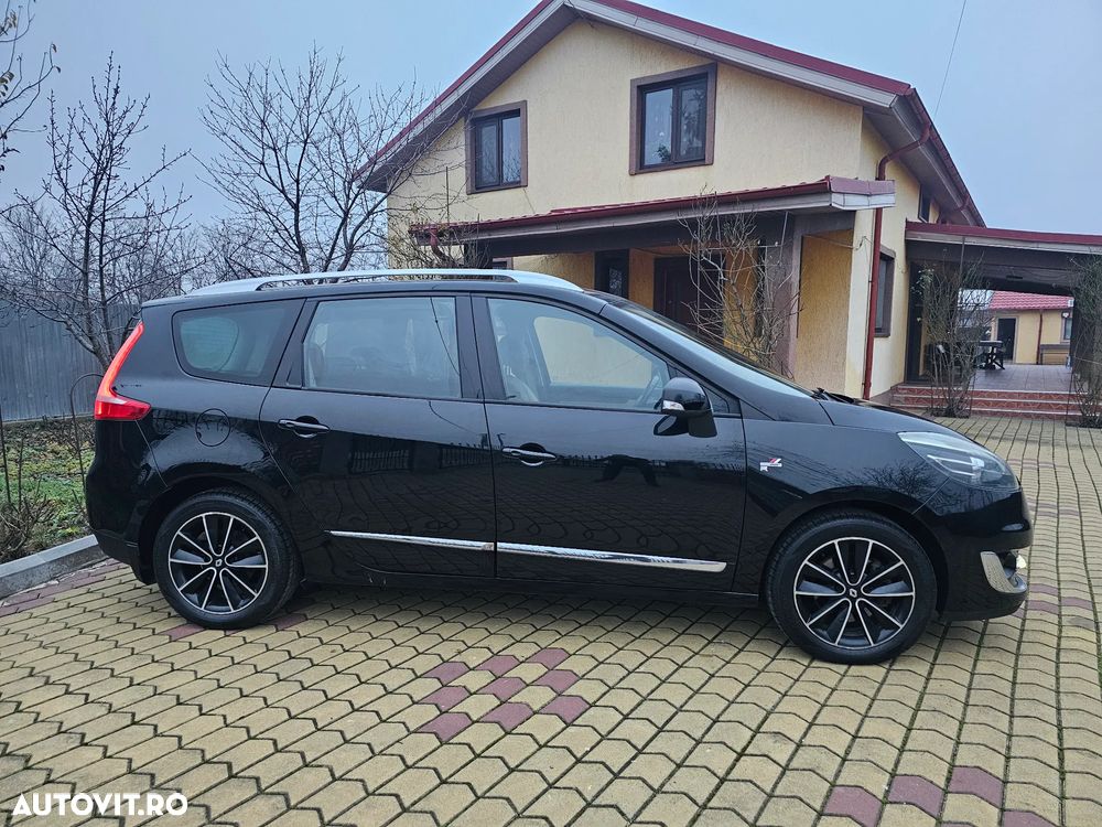 Renault Grand Scenic ENERGY dCi 130 Start & Stop Bose Edition - 26