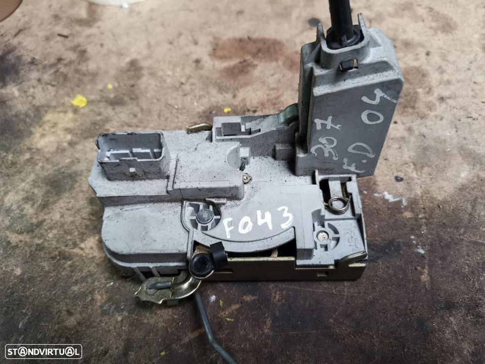 PEUGEOT 307 FECHADURA FRENTE DTA  F043 - 1