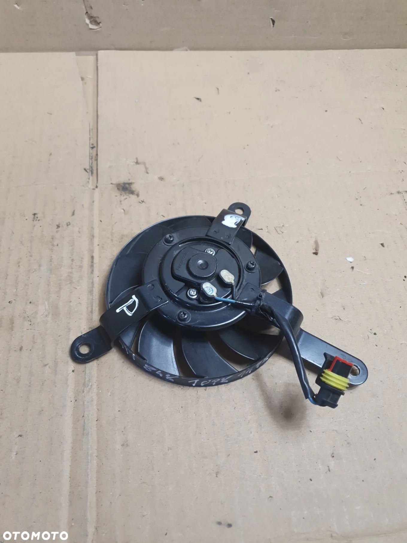} DUCATI 848 1098 1198 Wentylator prawy silniczek wentylatora chłodnicy - 2