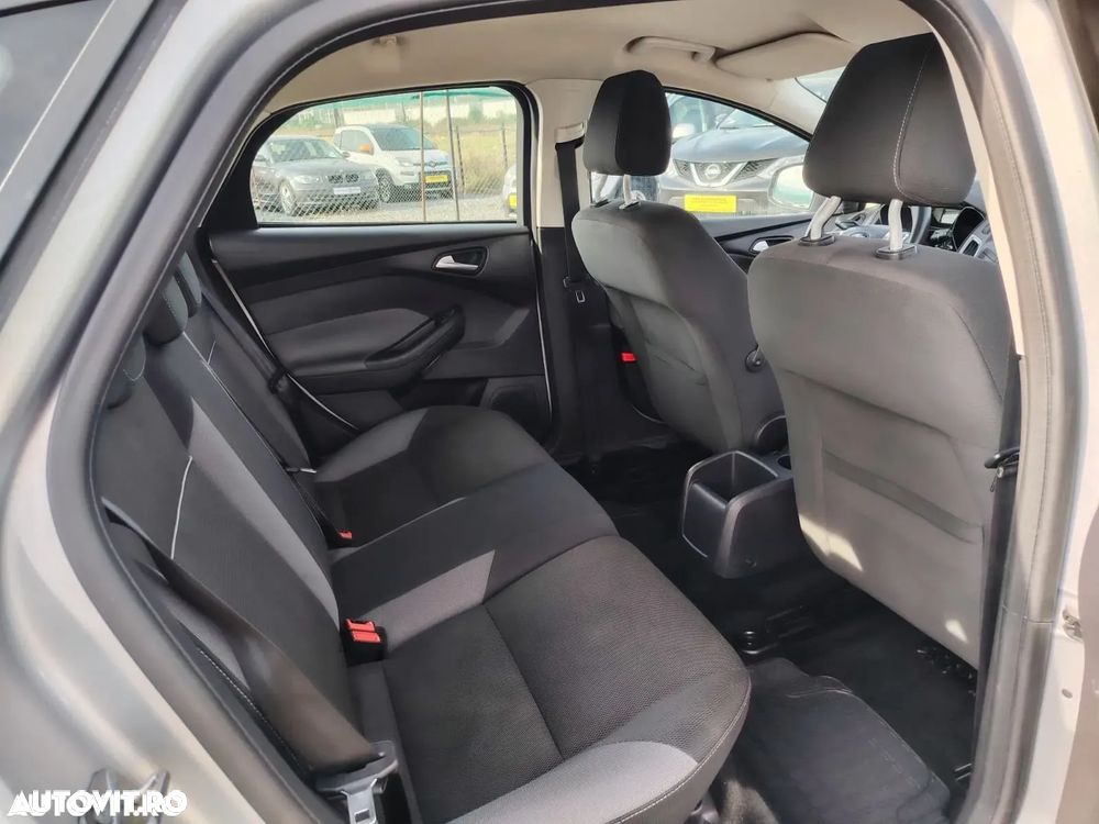 Ford Focus 1.6 TDCI DPF Start-Stopp-System Trend - 9